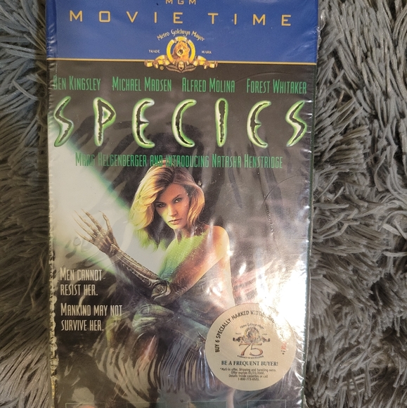 SPECIES VHS Movie (1995) - Picture 2 of 9